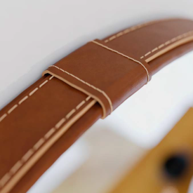 Espelho Redondo Moldura em Couro Sintético Marrom 61cm Aqua Imcal 6308