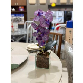 Arranjo Orquídea 1 galho roxa