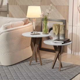 Conjunto Mesa Classic Lateral Redondo Branco Pés de Eucalipto Maciço Móveis Decor FORA DE LINHA